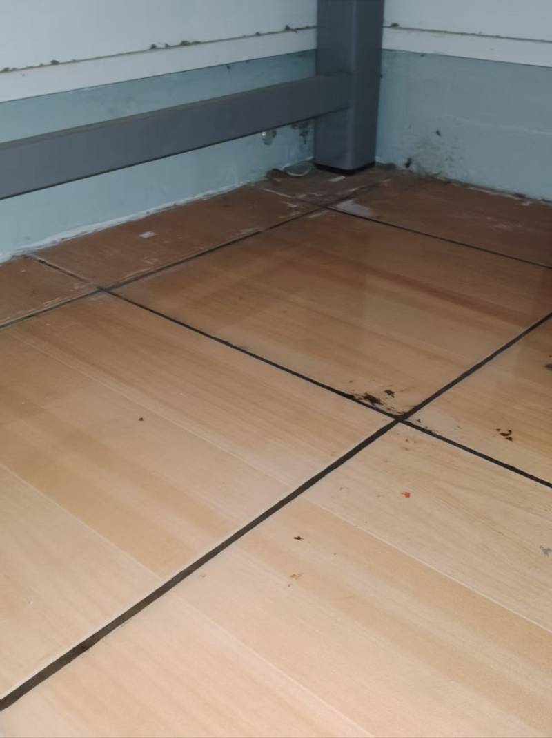 世界杯足球代理_上海特大暴雨致地下超市遭遇水浸世界杯足球代理，已暂停营业！仍有雷阵雨