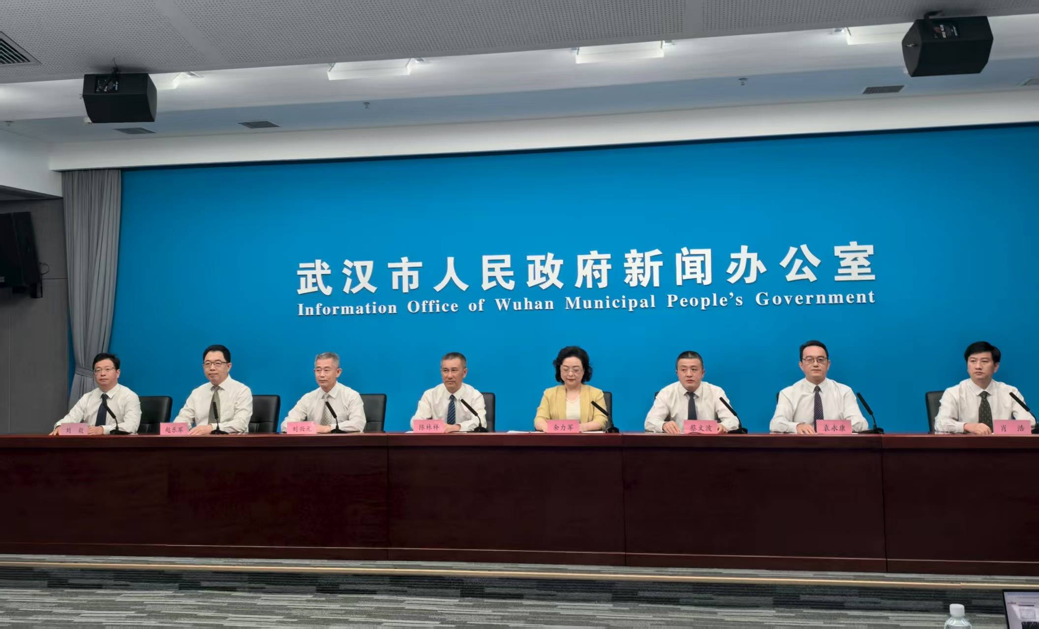 北海道札幌冈萨多vs RB大宫松鼠_武汉热情礼遇30万大学新生北海道札幌冈萨多vs RB大宫松鼠,发放“超级宠新卡”及一大波吃住玩游购优惠券消费券