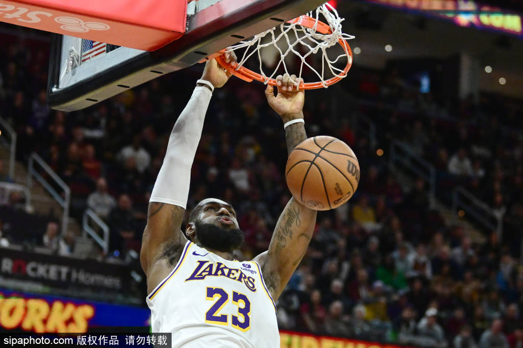 明尼苏达森林狼vs印第安纳步行者_詹姆斯或将加盟独行侠明尼苏达森林狼vs印第安纳步行者！湖人交易方案引发热议