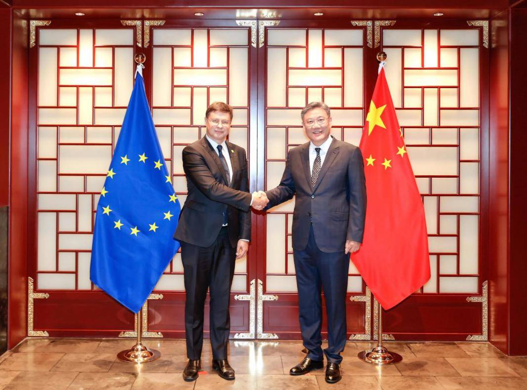 介绍个信用网网址
_荷兰和欧盟轮番上阵介绍个信用网网址
，中欧通话两小时，要求中国恢复芯片和稀土供应，中方态度强硬