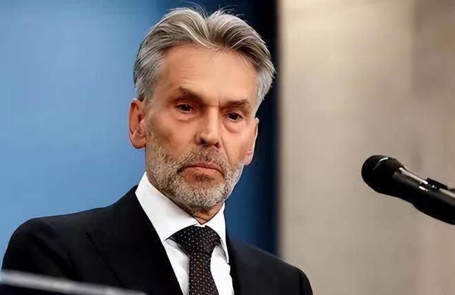 皇冠信用盘网址
_闻泰科技给荷兰下“死令”皇冠信用盘网址
，提出恢复前CEO职务！做不到的话，安世半导体别想从中国出口