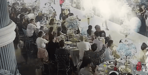 皇冠信用网在哪里注册
_“气到2点都没睡!”结婚镜头被换成监控录像皇冠信用网在哪里注册
,新娘崩溃!摄像称素材全丢了,酒店:赔付4000元