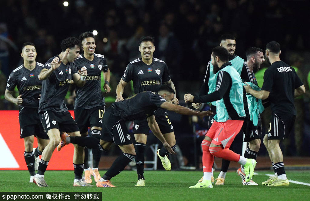 皇冠信用网怎么弄
_仅登场10分钟！汪士钦拉倒对手+上前再怒推一把皇冠信用网怎么弄
，被直红罚下！