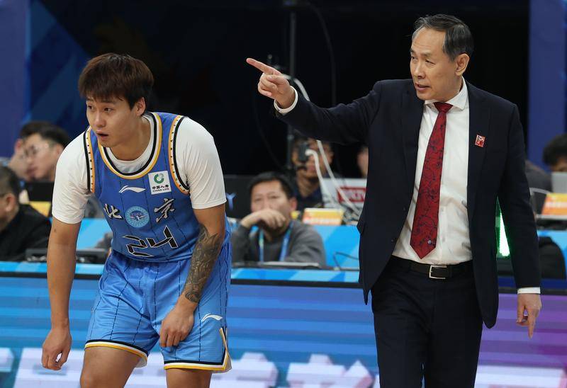 皇冠abcd类型盘_赵睿为何没有出战皇冠abcd类型盘？许利民：受到了一些伤病的困扰