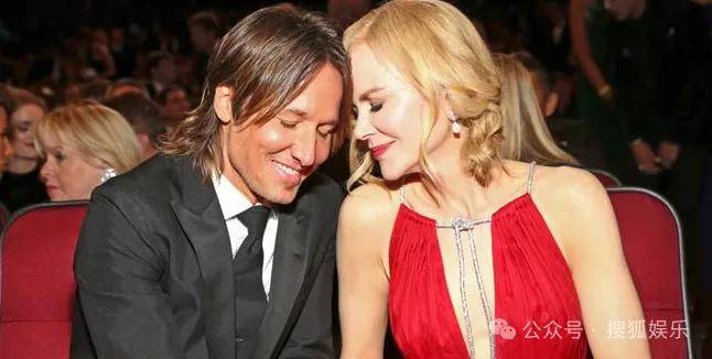 皇冠足球平台申请_终究还是离婚了皇冠足球平台申请!这样的结果已经算体面了吧!