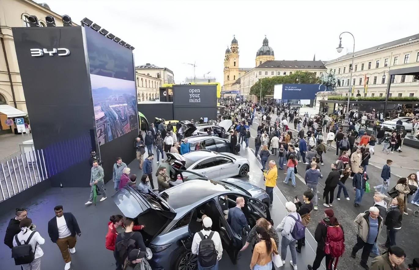 皇冠登3代理申请_美媒很感慨:要不是中国还在反抗特朗普皇冠登3代理申请,几乎全世界都向他投降了