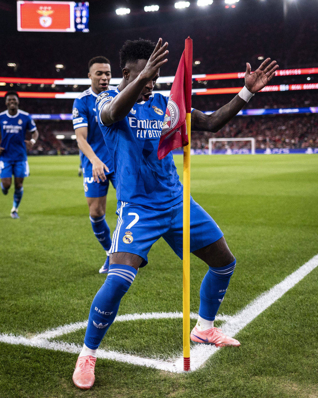 皇冠信用网代理登3_体坛联播|皇马1比0战胜本菲卡占先机皇冠信用网代理登3,大巴黎逆转摩纳哥