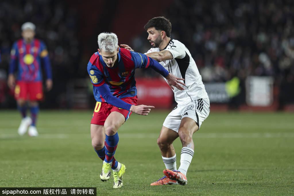 皇冠信用网会员账号 _亚马尔传中助攻皇冠信用网会员账号 ，贝尔纳尔破门，巴萨虽败犹荣