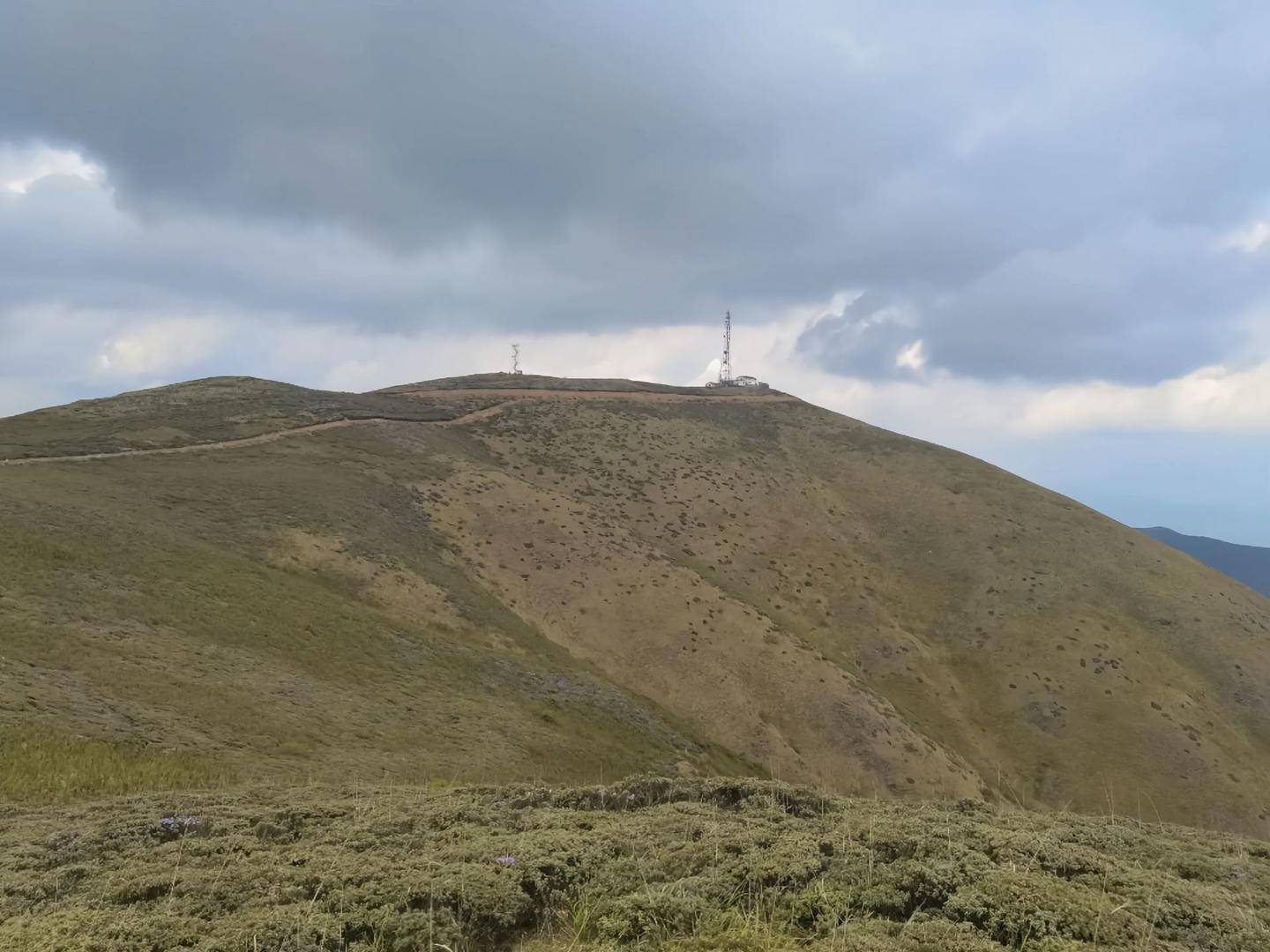 皇冠信用盘代理 _一事业单位招人守机房：岗位在海拔3614米的山顶皇冠信用盘代理 ，方圆10公里无人住，每月驻山不低于半个月