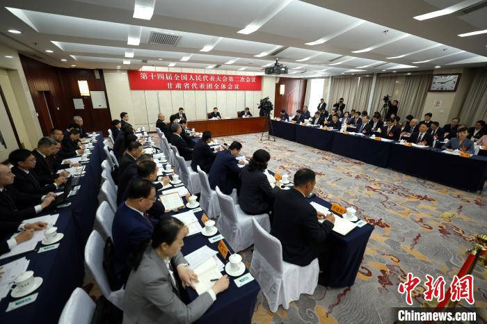 皇冠信用网会员开户_任振鹤：甘肃不是落后的代名词皇冠信用网会员开户，不甘落后也不能落后